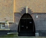 Paraboolvormige ingangspartij.
<br/>
Gert-Jan Lobbes, 2016